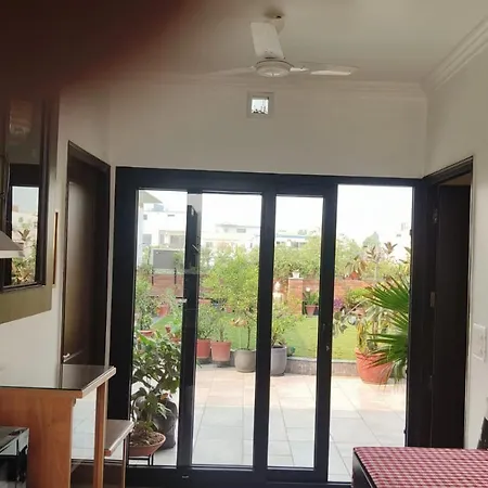 Vandana'S Bed And Breakfast-2