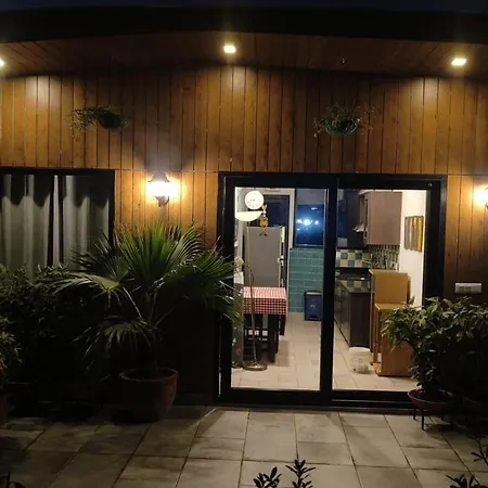 Vandana'S Bed And Breakfast-3